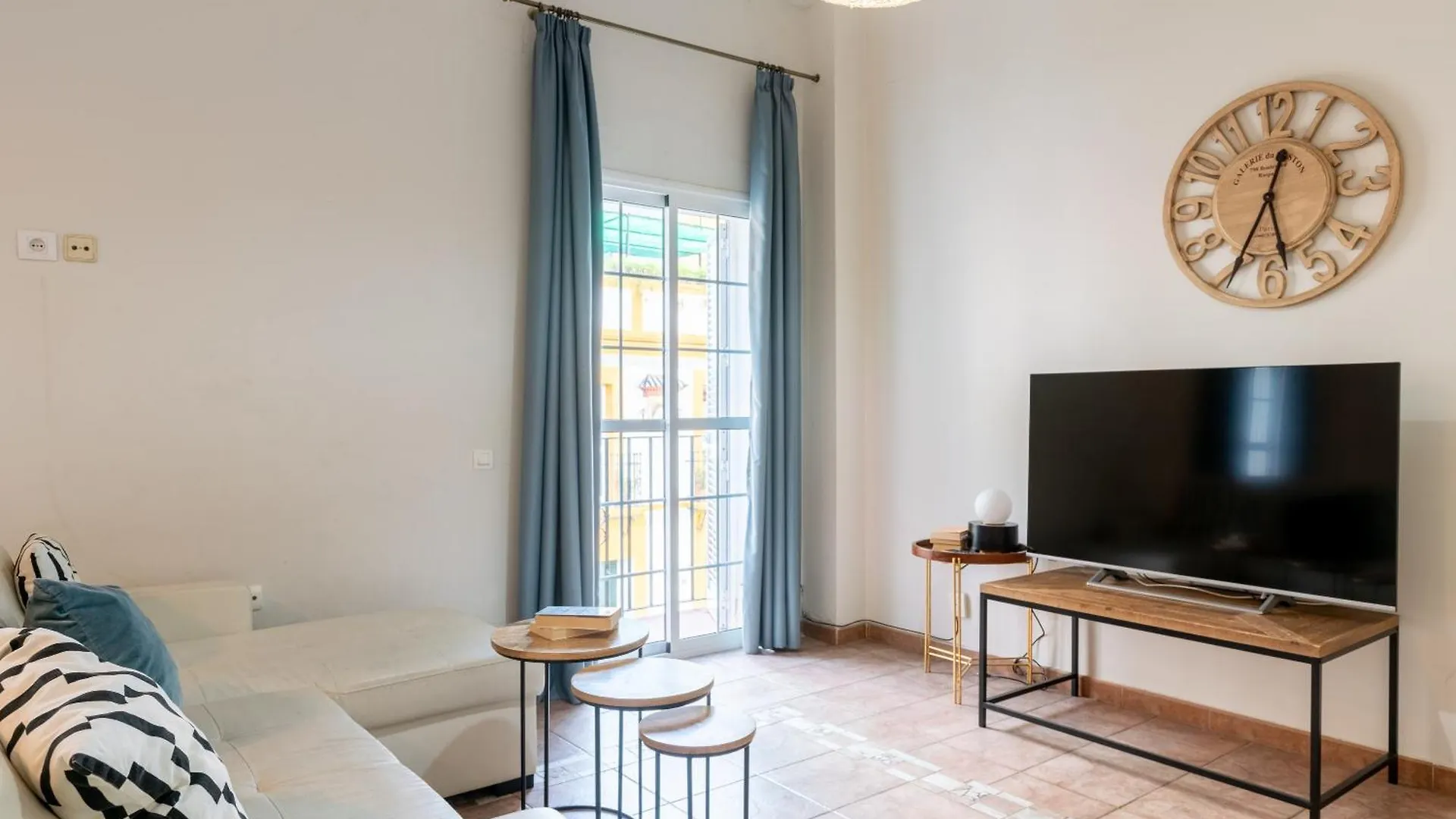Apartment Aoa Casa Triana Ideal Parejas Seville